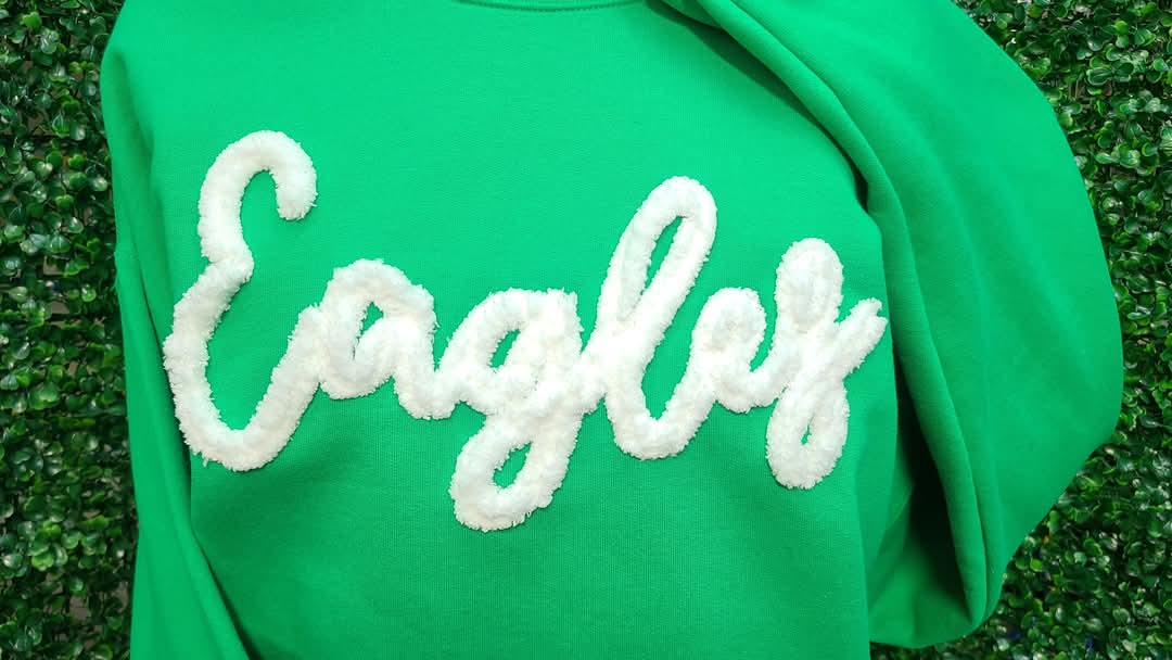 💙 Eagles 💚 yarn embroidered sweatshirt