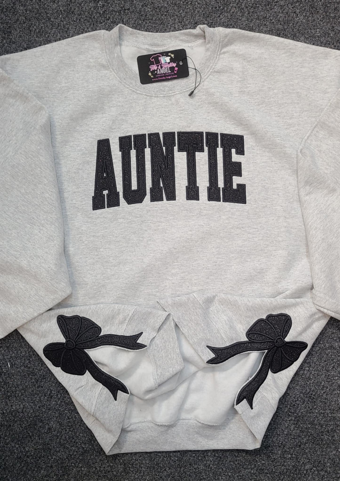 Create your own GLITTER sweatshirt with SIDEBOWS!