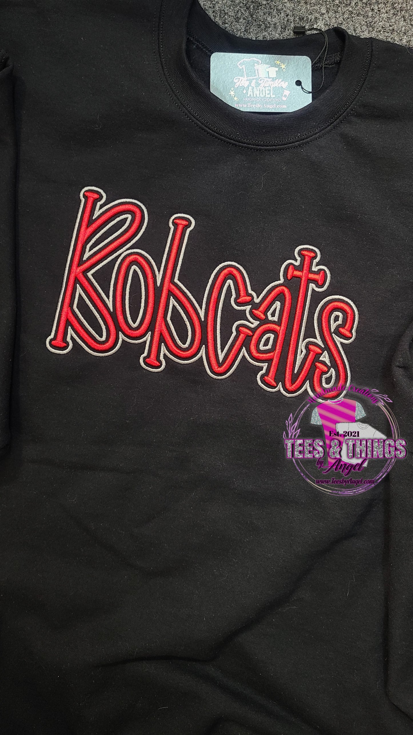 Bobcats 3D Embroidered sweatshirt! ❤️🩶🖤