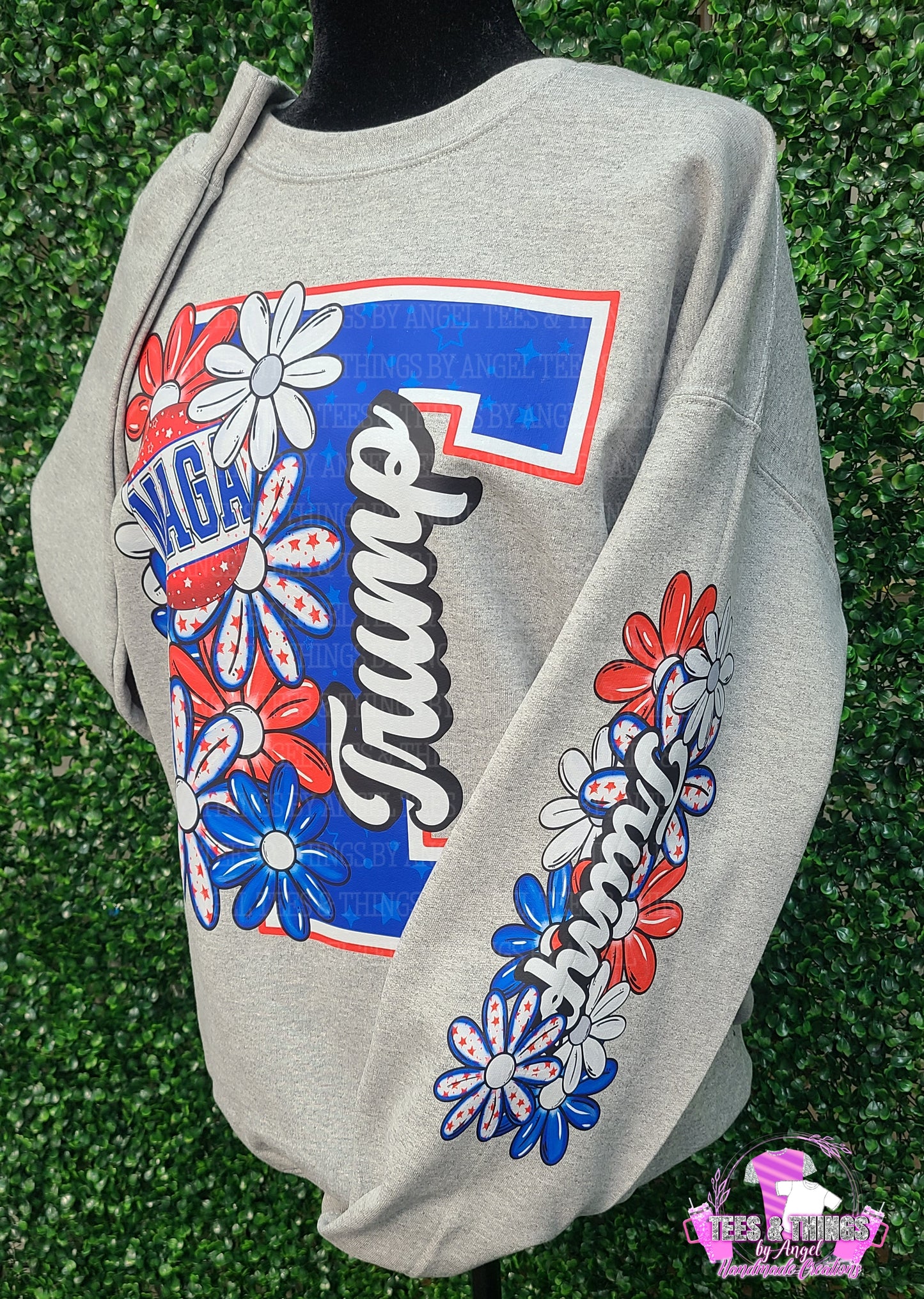 Trump MAGA 🇺🇸 Floral sweatshirt