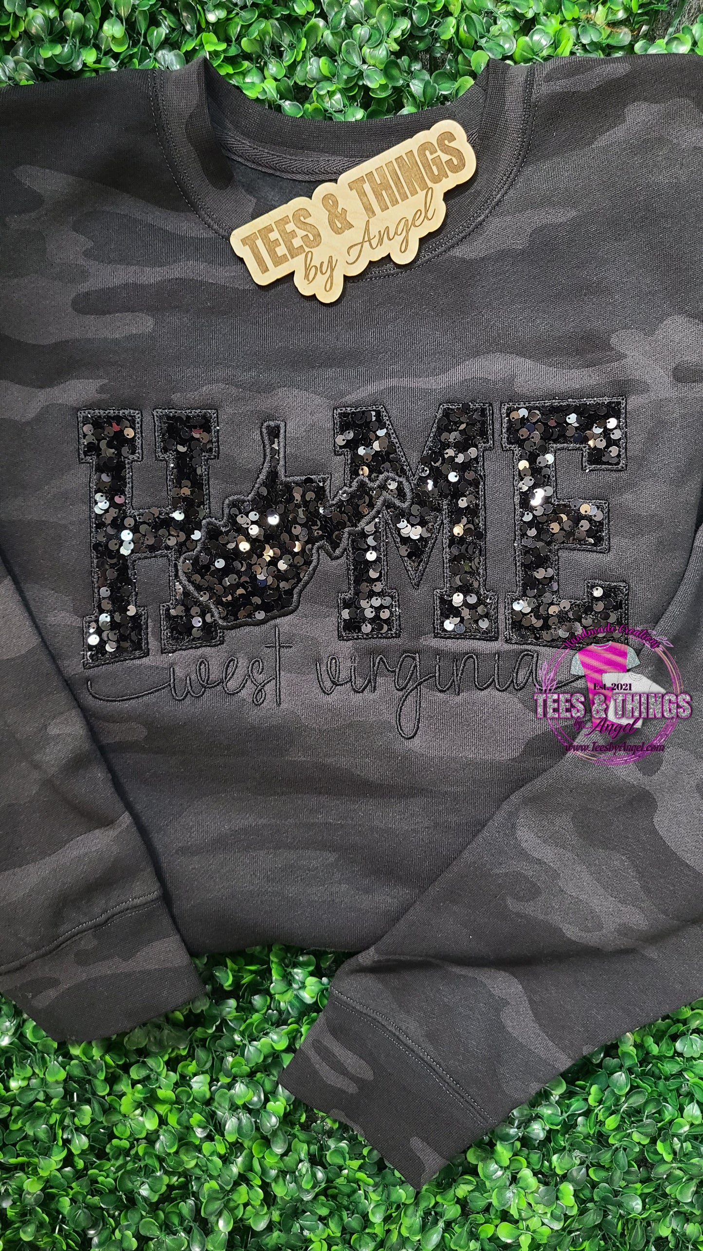 HOME WV Black Sequins Sweatshirt! 🖤