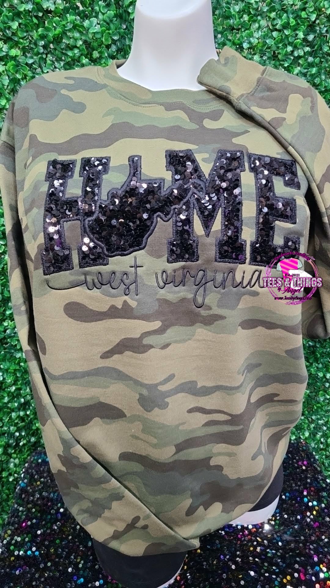 HOME WV Black Sequins Sweatshirt! 🖤