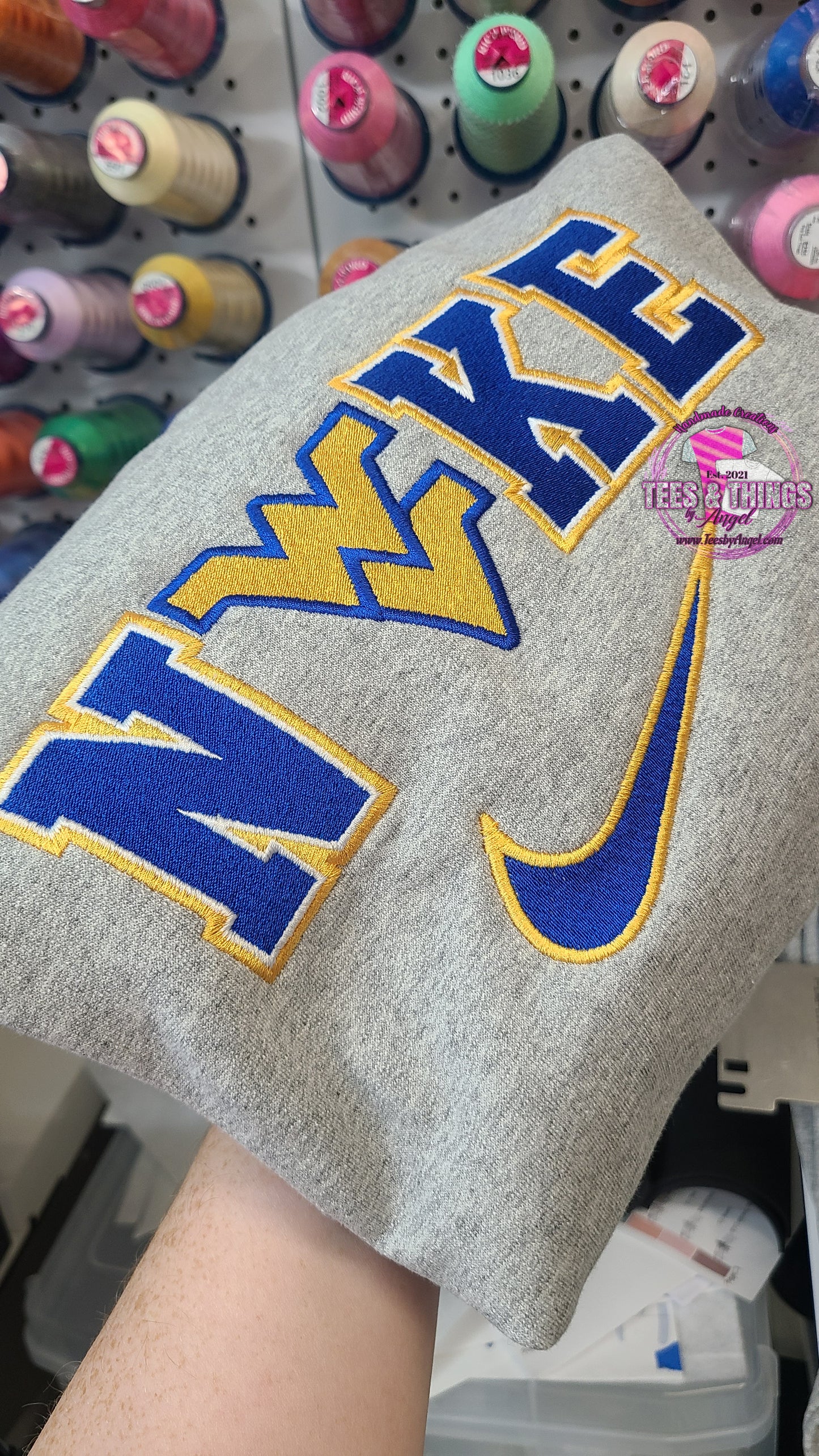 WV ππ Nike