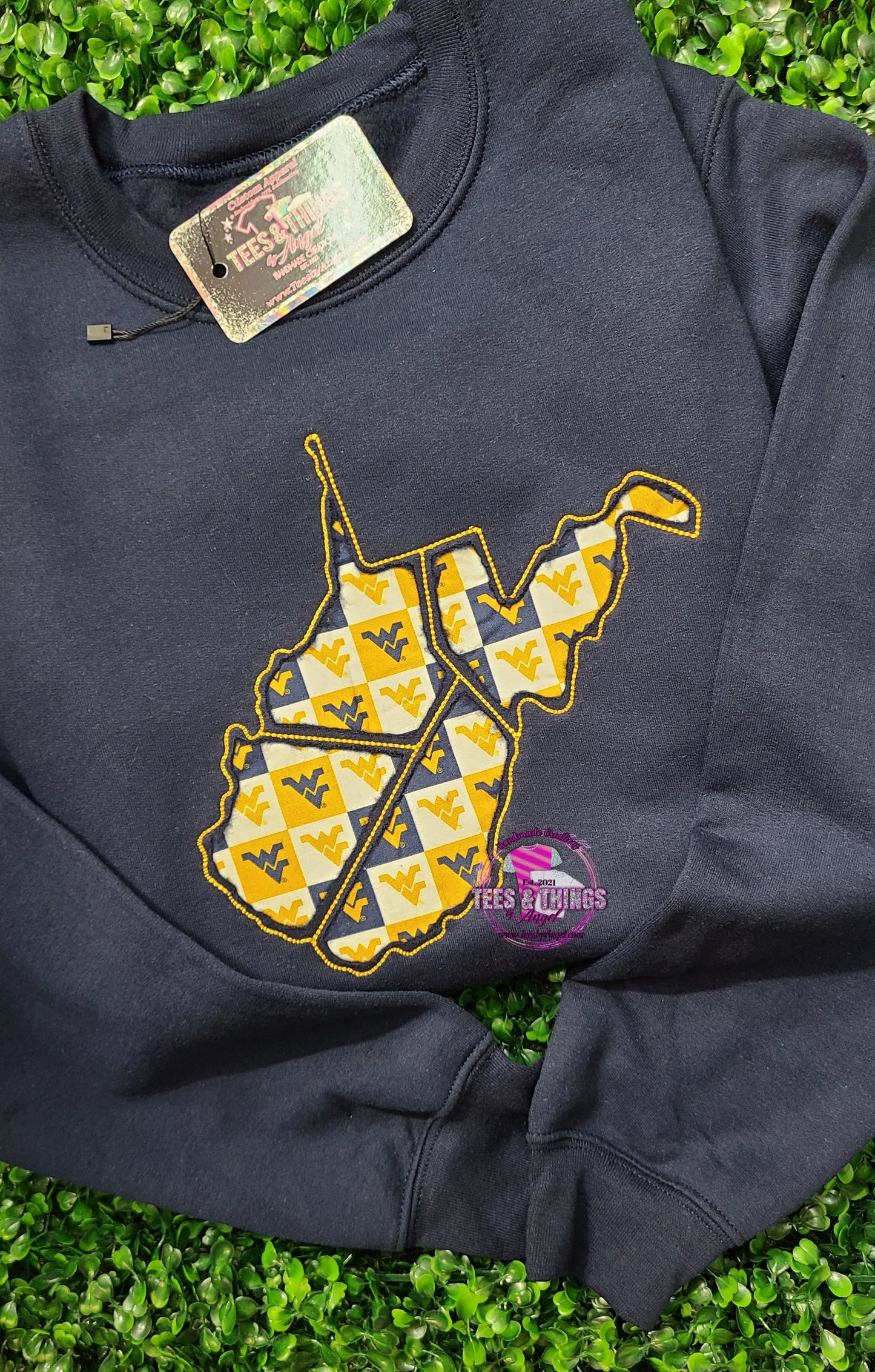 WV Silhouette embroidered sweatshirt 💙💛💙💛