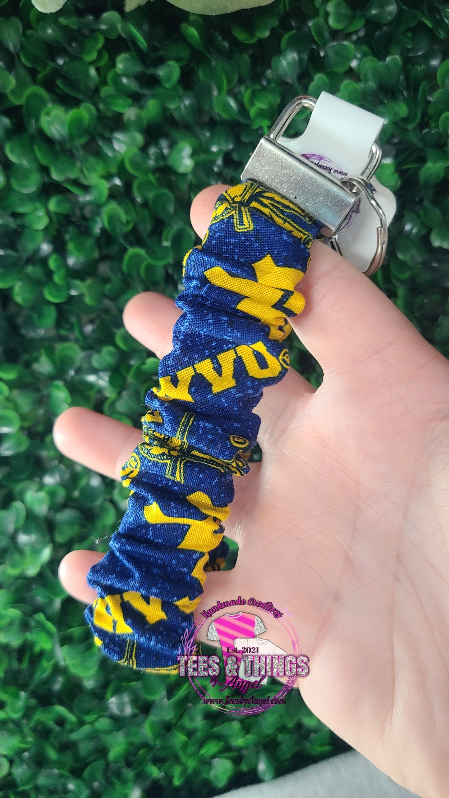 Mountaineers Scrunchie Keyfob Wristlet šš
