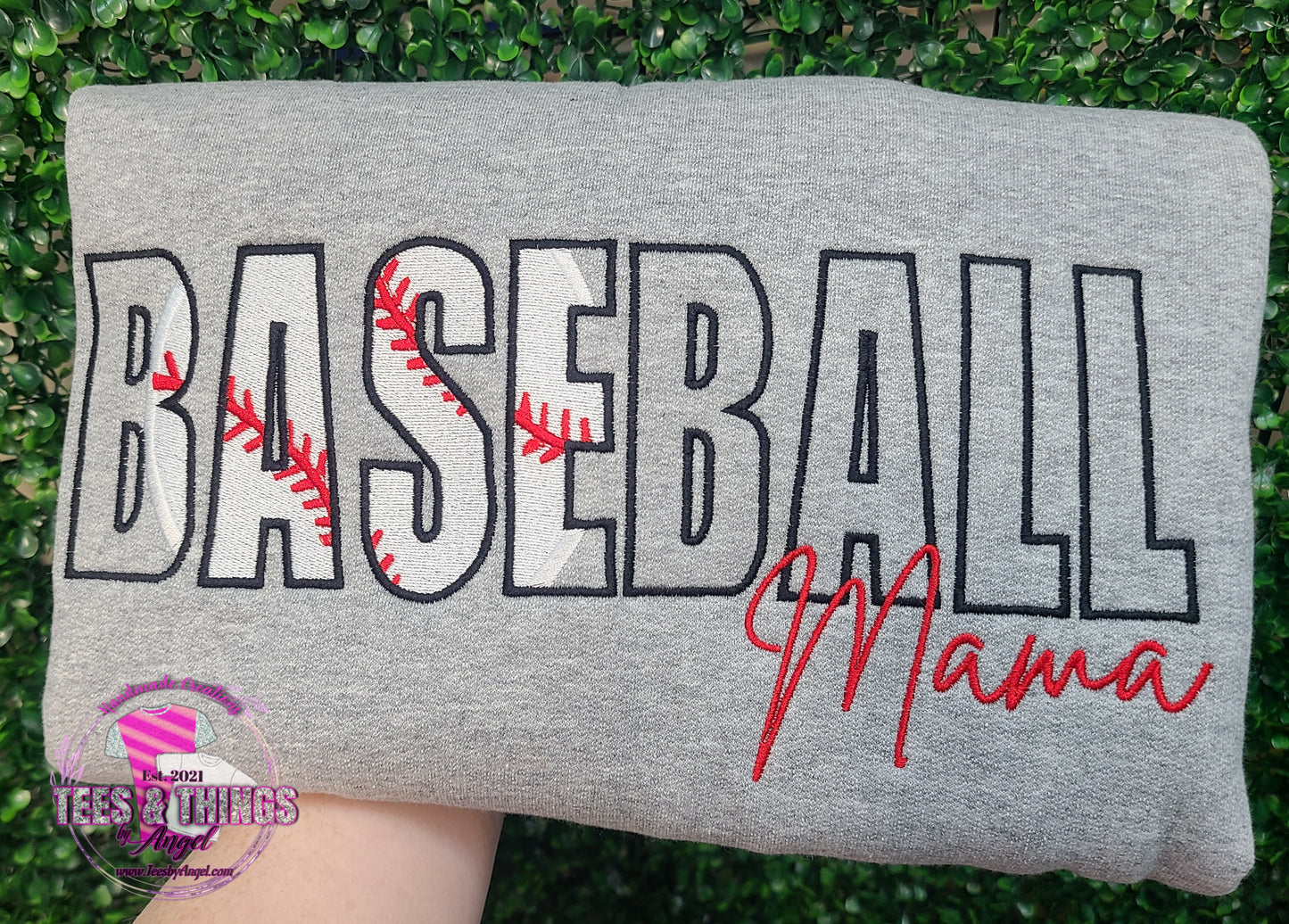 Baseball ⚾️ Embroidered sweatshirt... Custom names