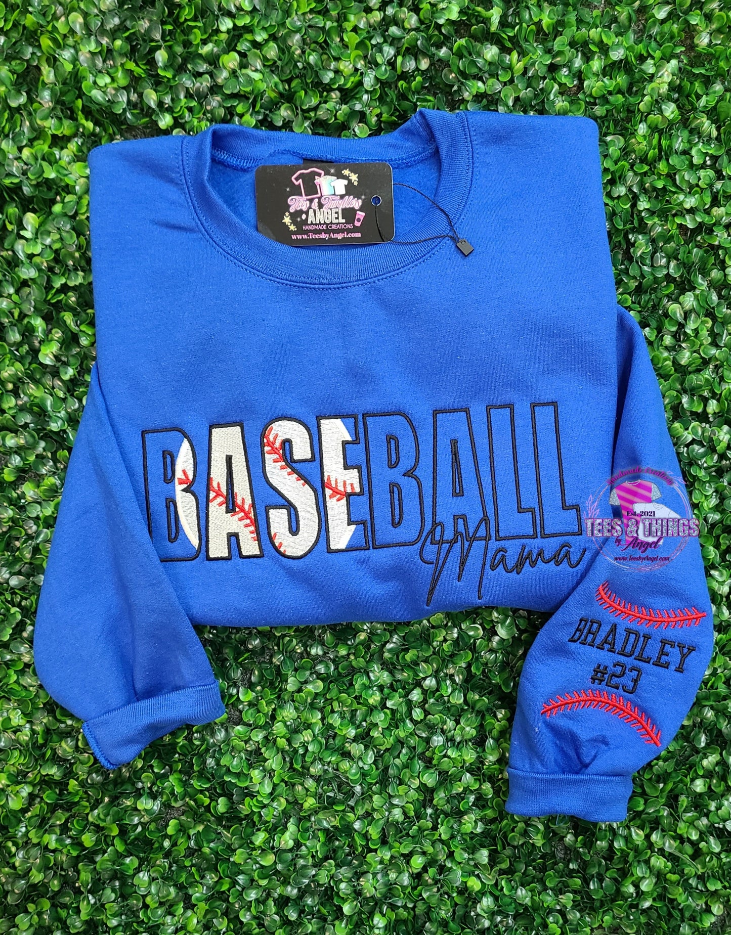 Baseball ⚾️ Embroidered sweatshirt... Custom names