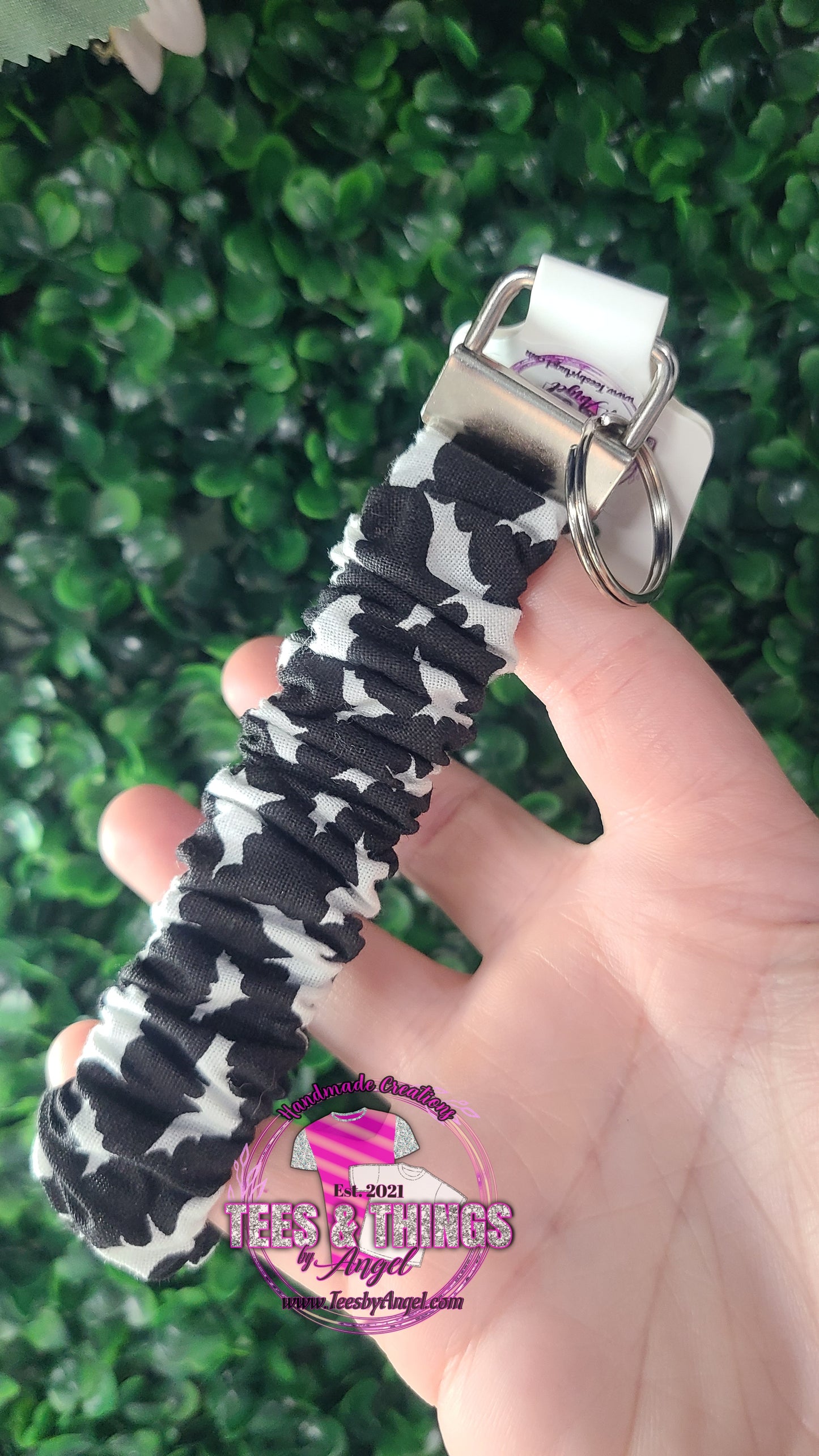 Bat Scrunchie Keyfob Wristlet š¤