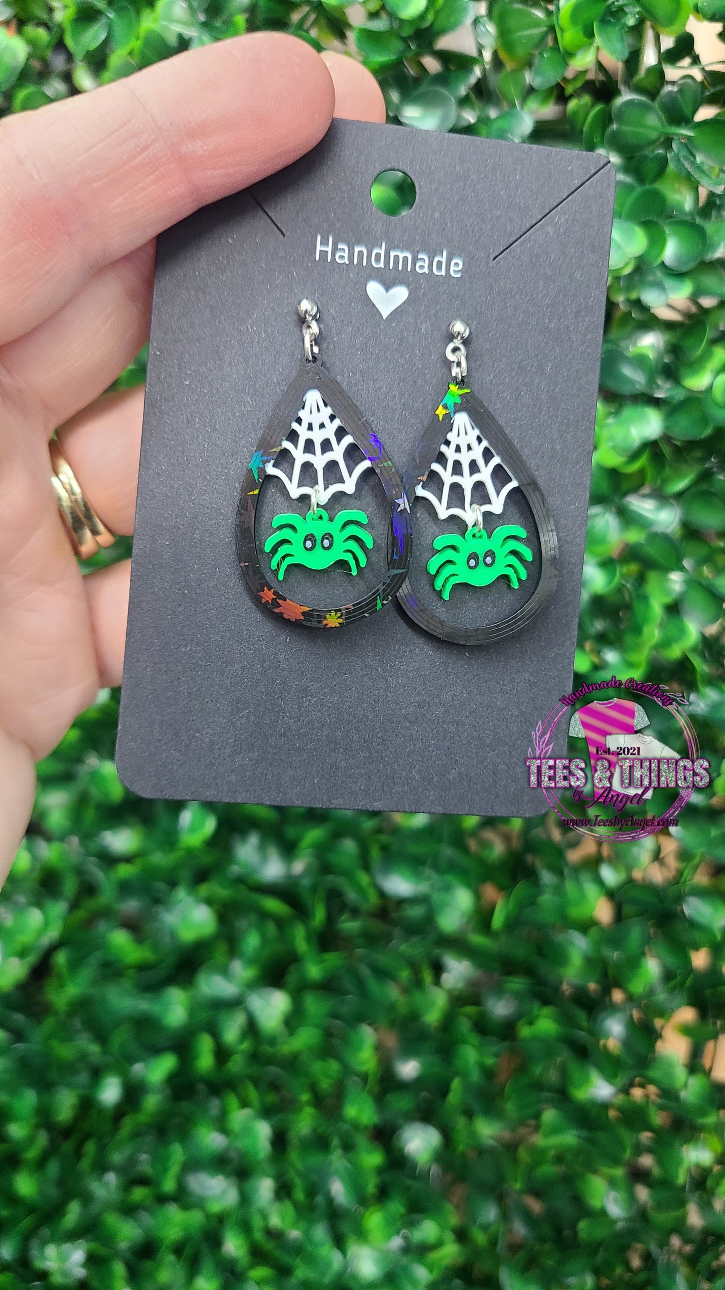 Spider Web Earrings 🕷