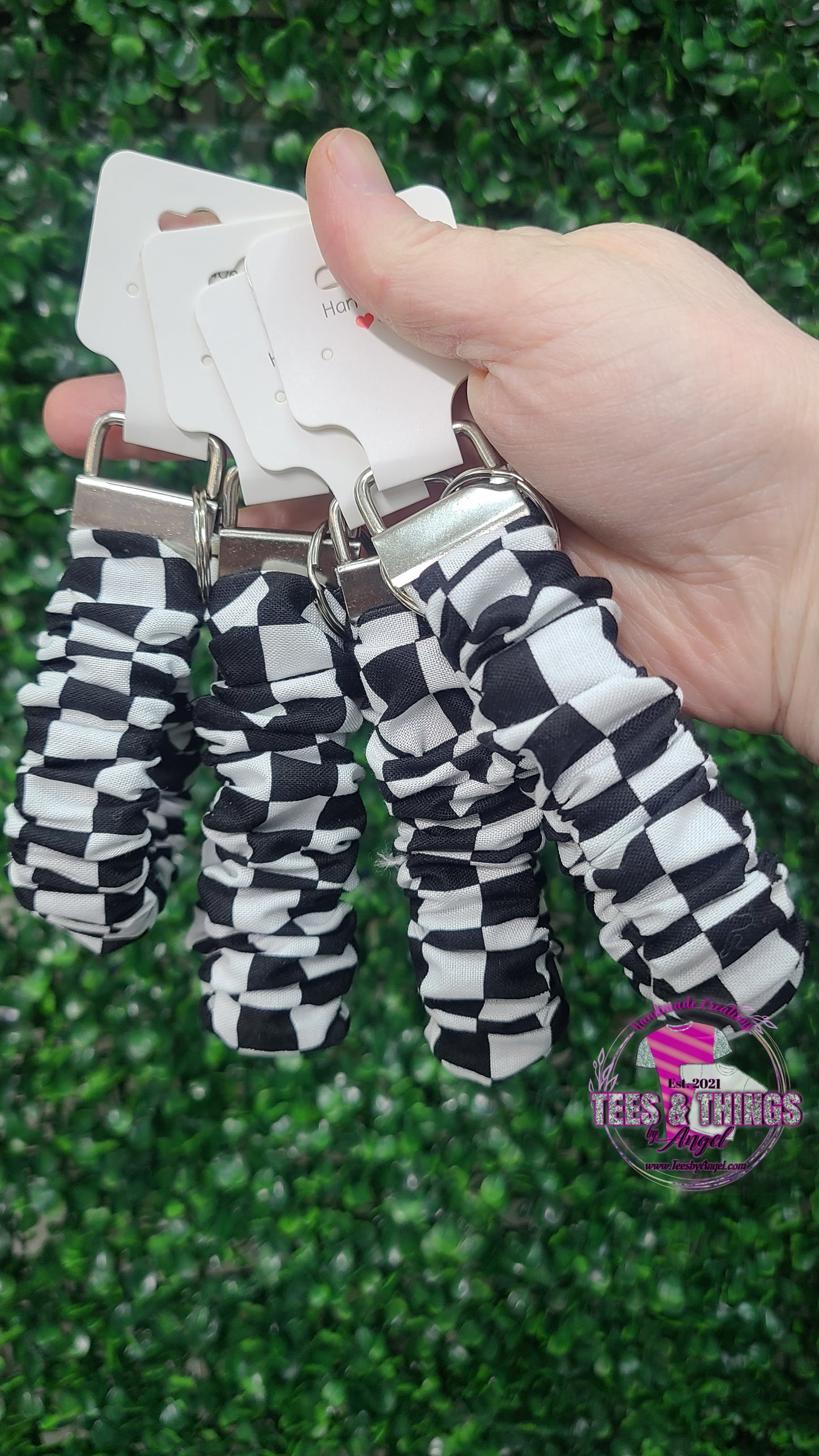 Black/White Checkered Scrunchie Keyfob Wristlet