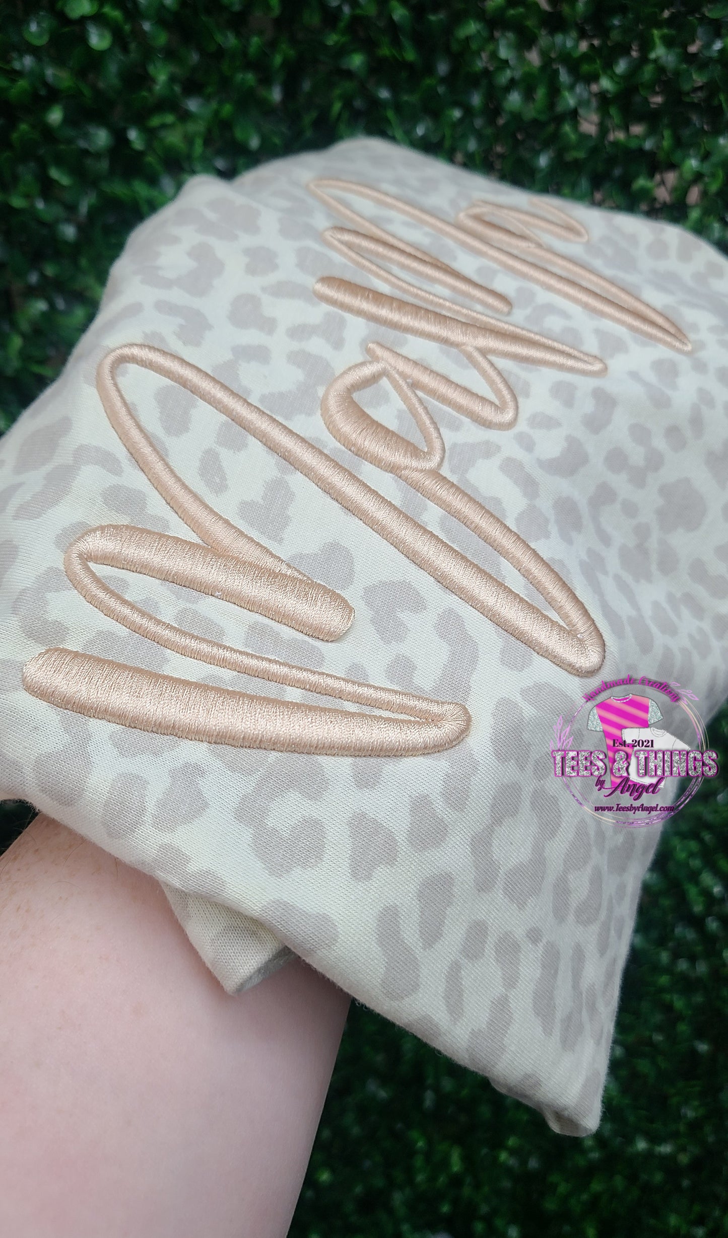 3D embroidered Mama Leopard Tees!