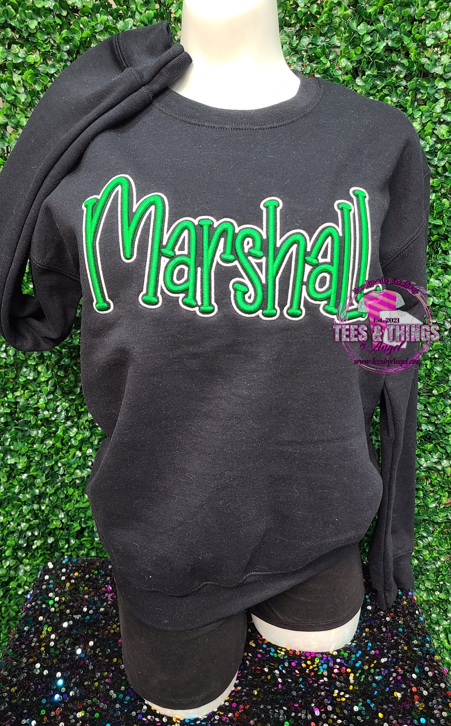 Marshall 💚🤍🖤 3D embroidered sweatshirt.