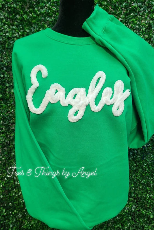 💙 Eagles 💚 yarn embroidered sweatshirt