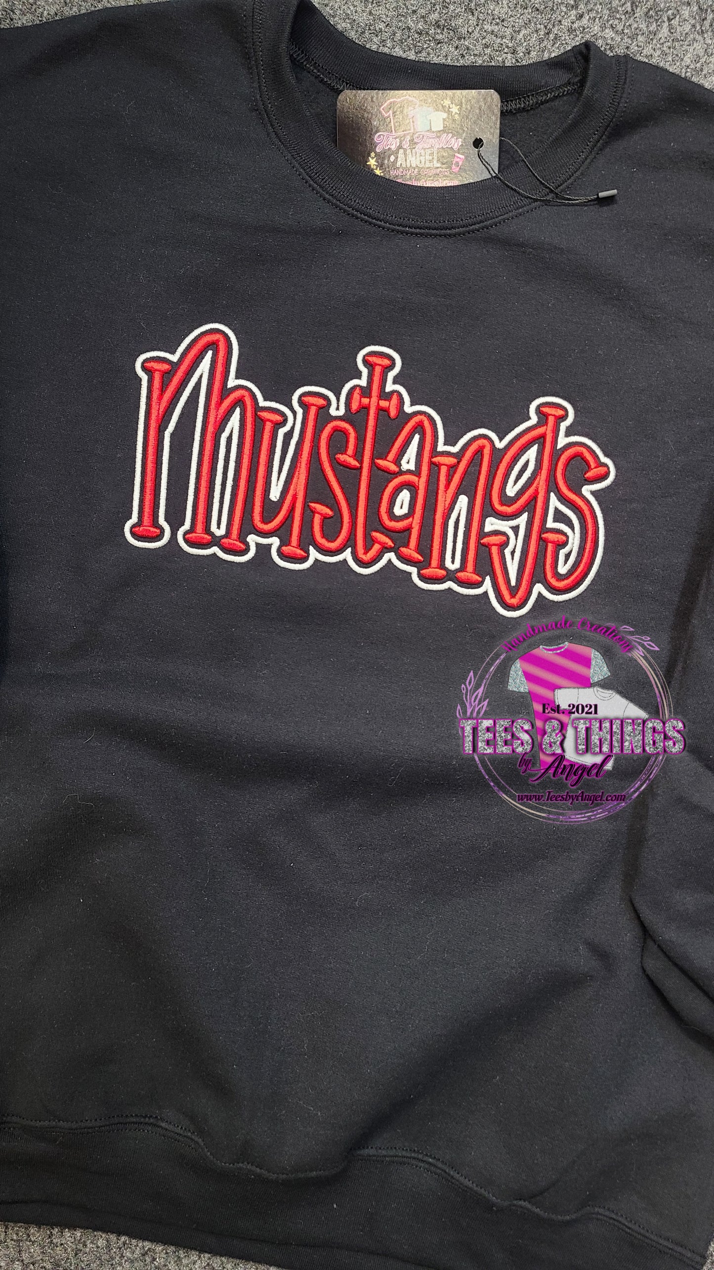 Mustangs 3D Embroidery! ❤️🤍🖤