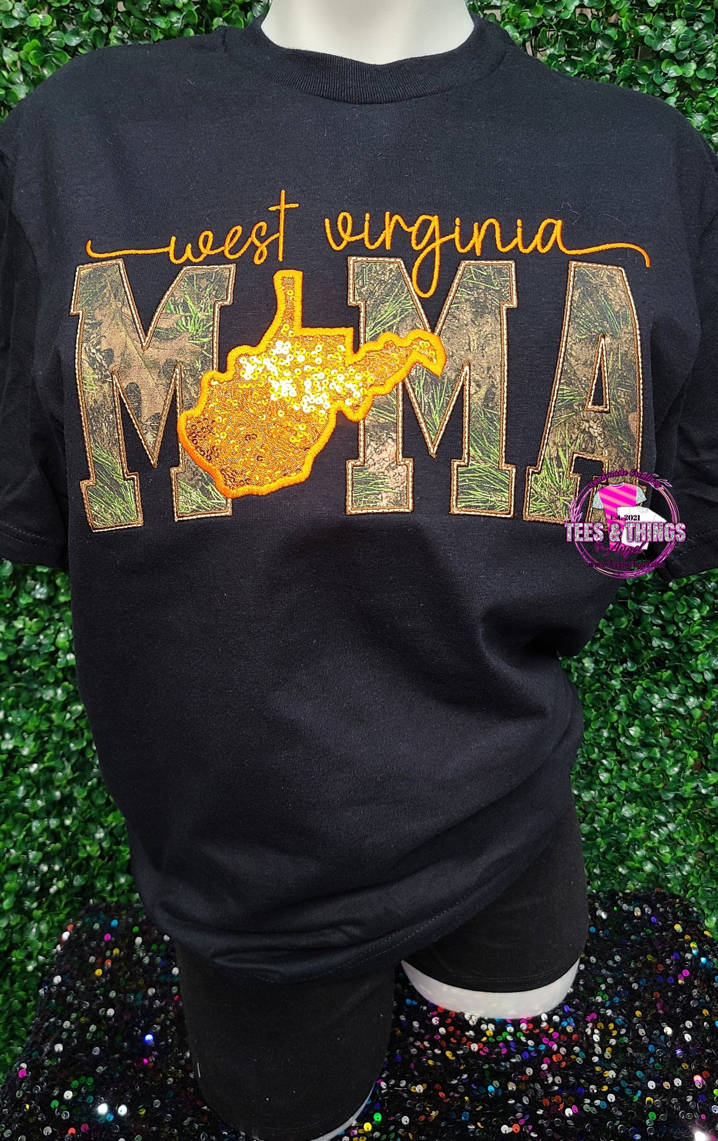 West Virginia Mama 🧡