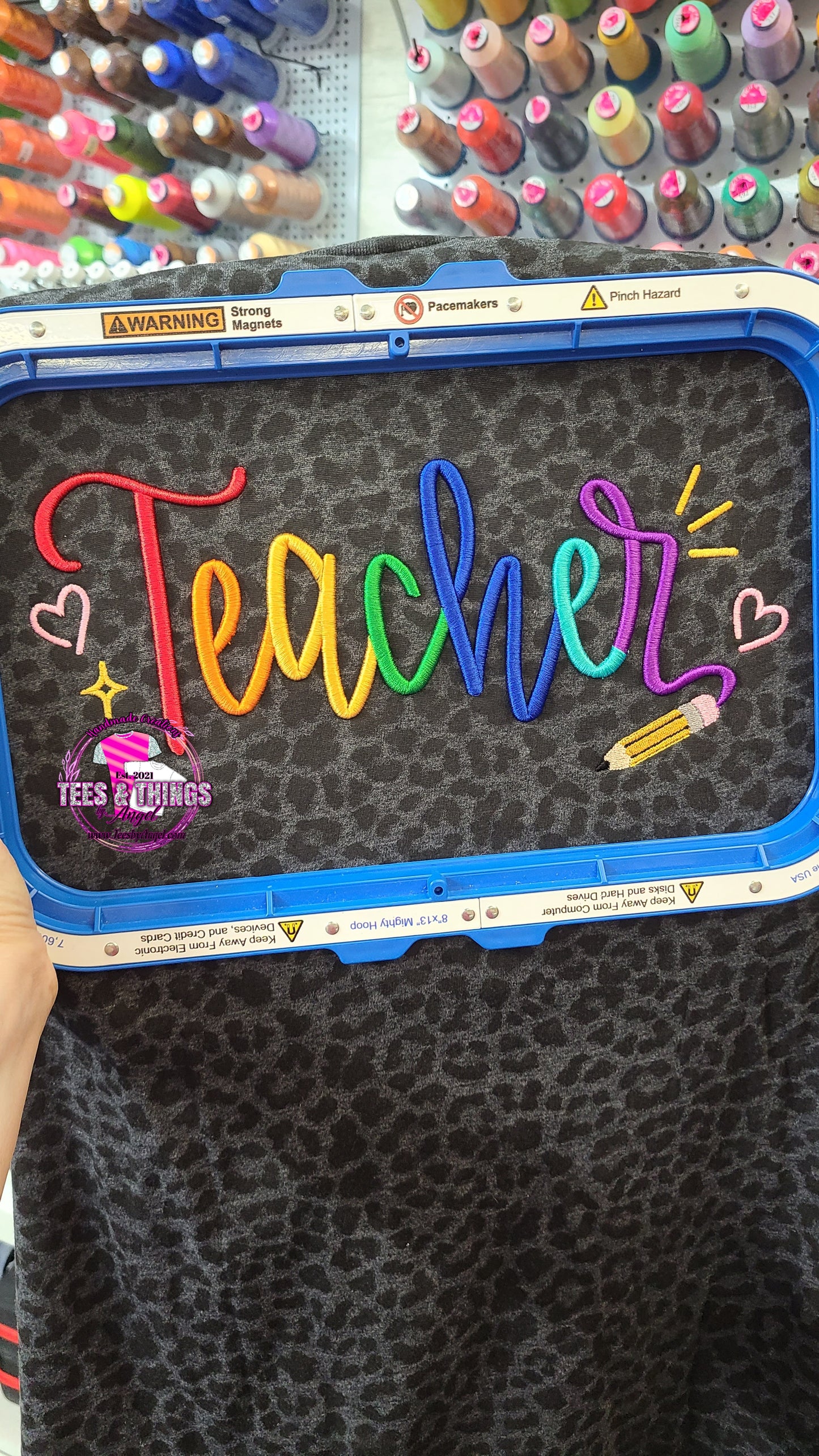 Teacher 🍎 3D embroidered teeshirt!