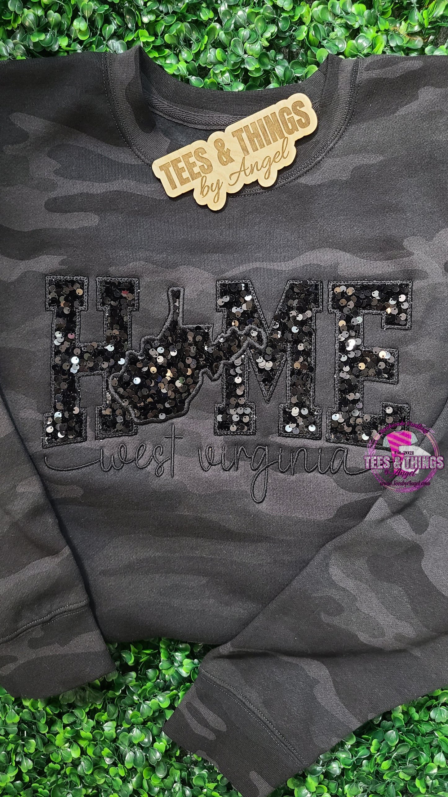 HOME WV Black Sequins Sweatshirt! 🖤