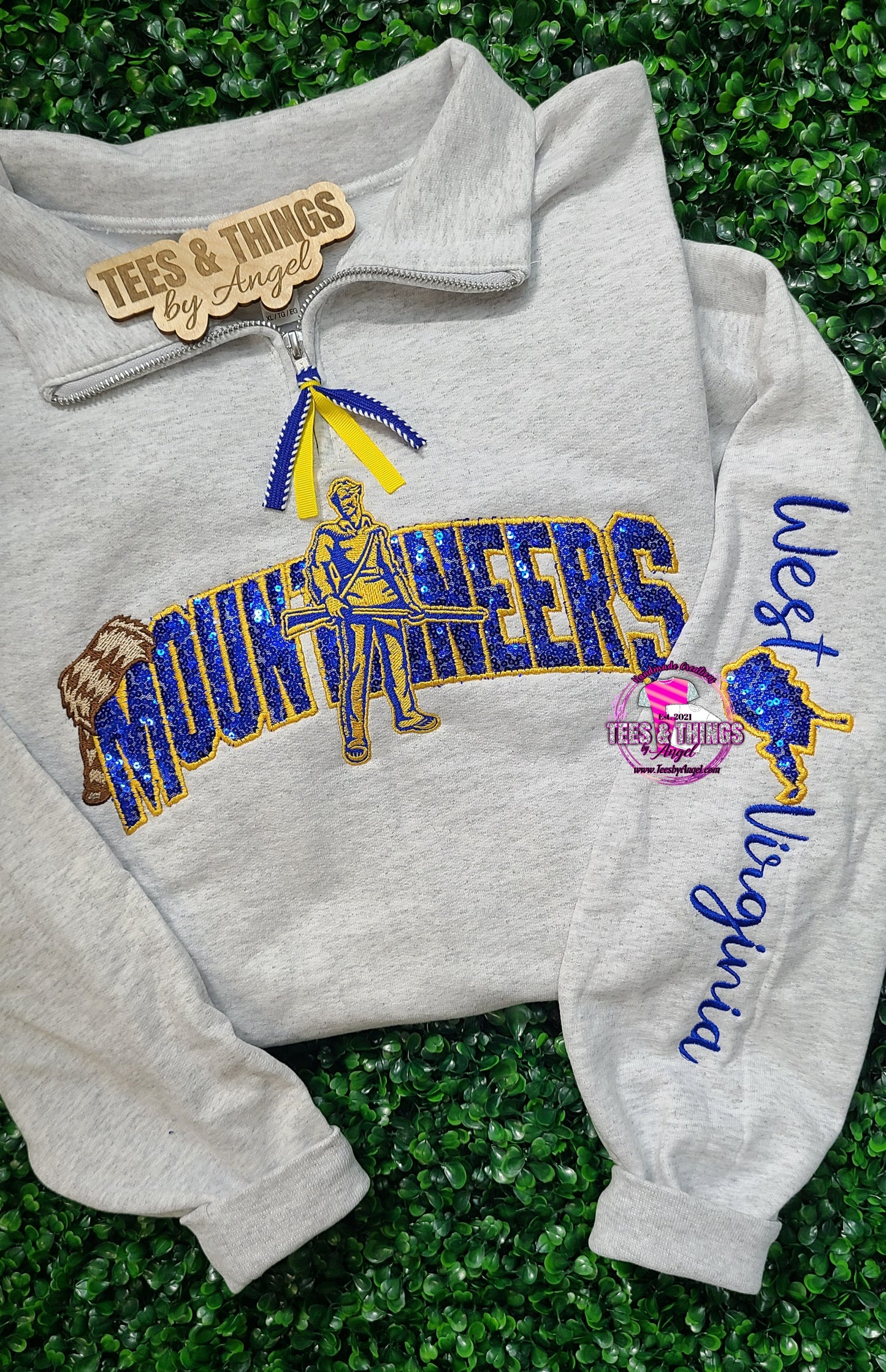 Mountaineers Bling 💙💛 1/4 zip!