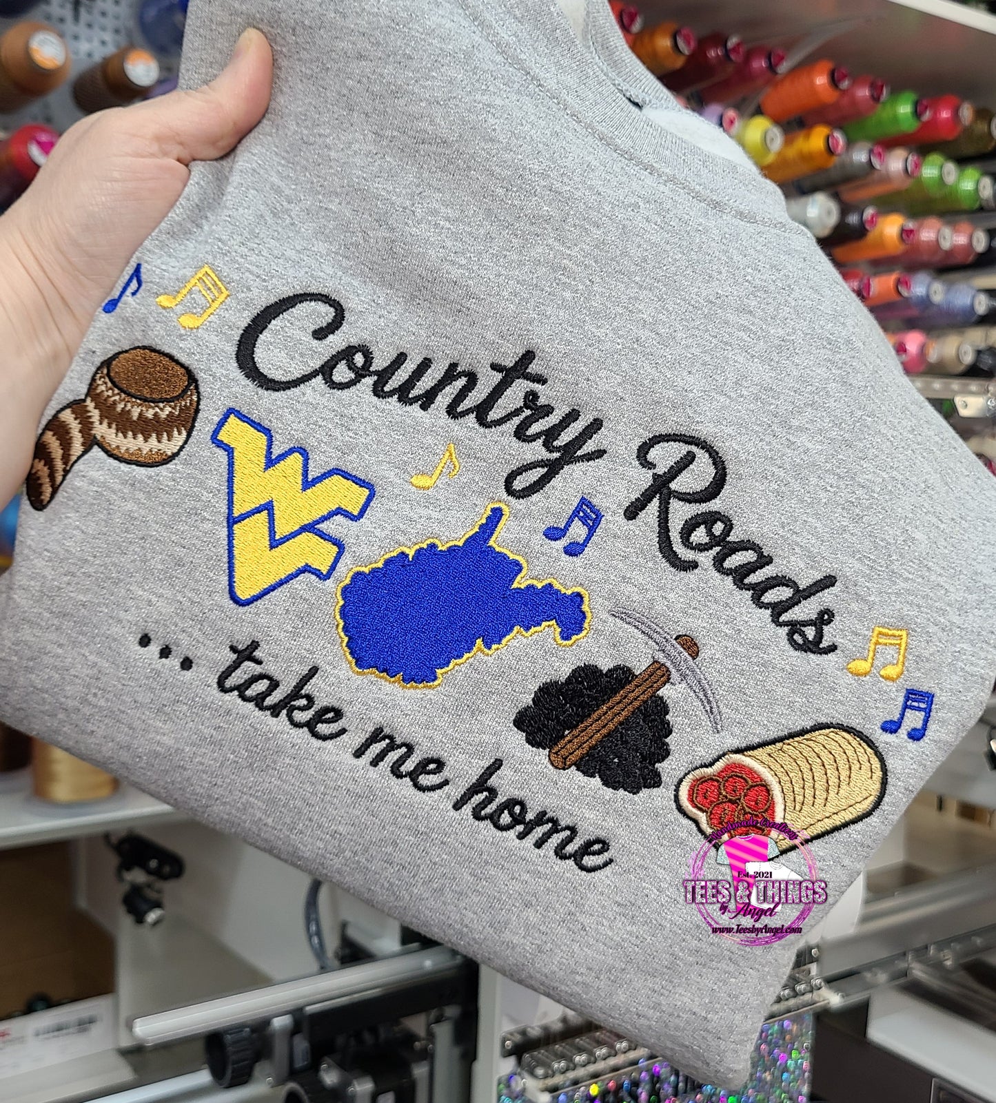Country Roads... all things WV! 💙💛