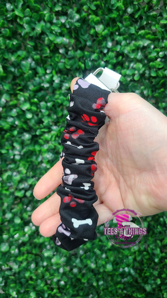 Plaid Paw Print 🐾 Scrunchie Keyfob Wristlet
