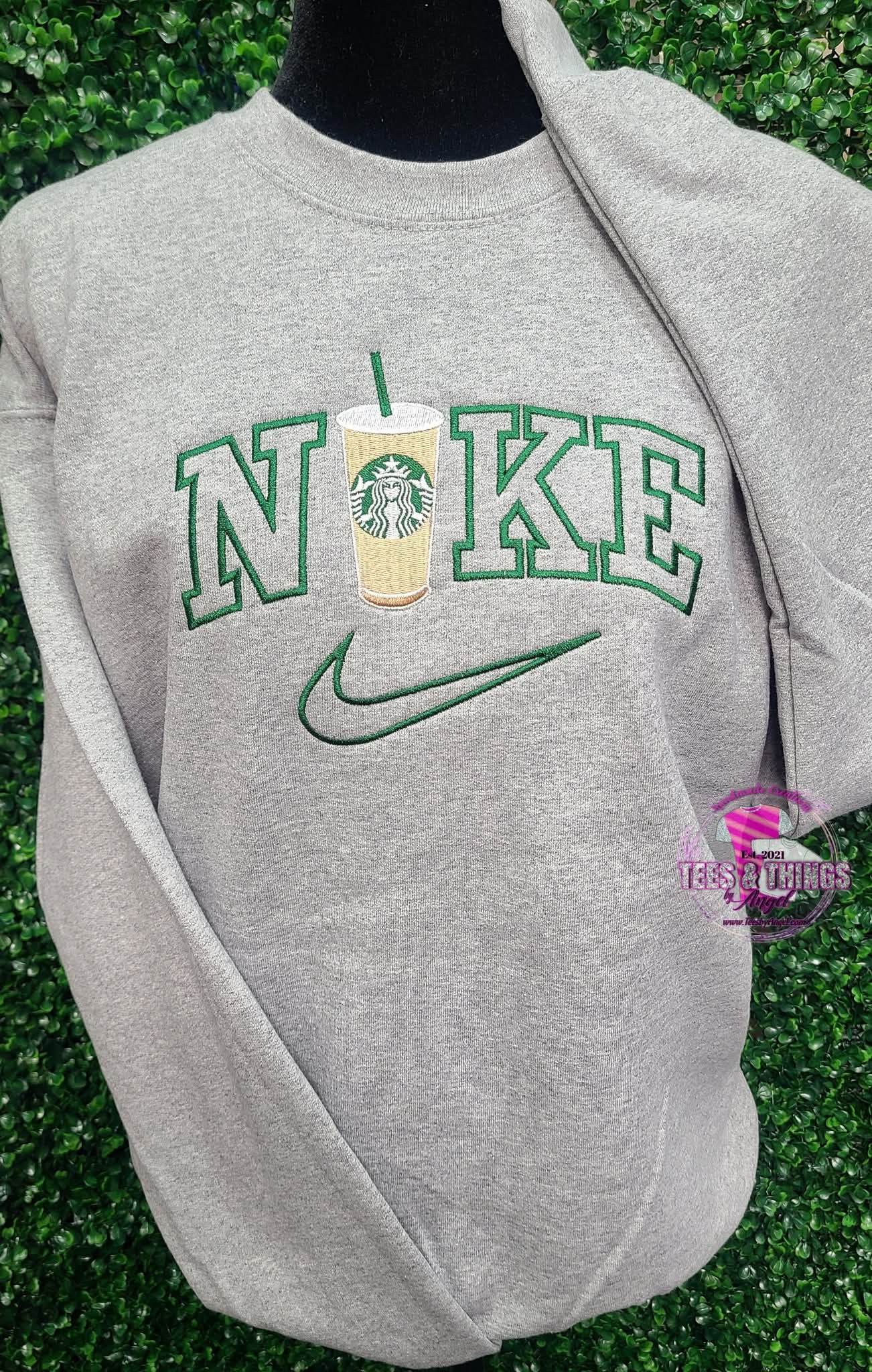 Nike Starbucks embroidered Sweatshirt 💚