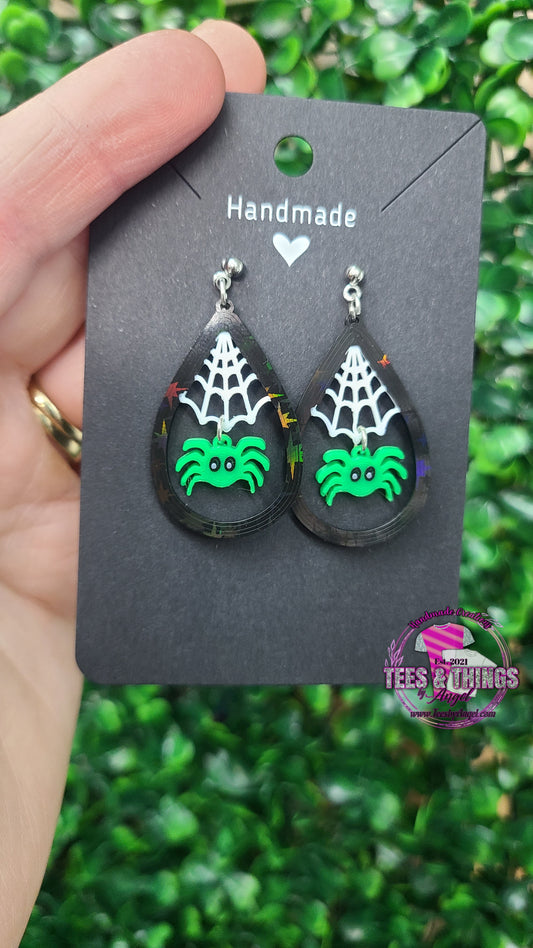 Spider Web Earrings 🕷