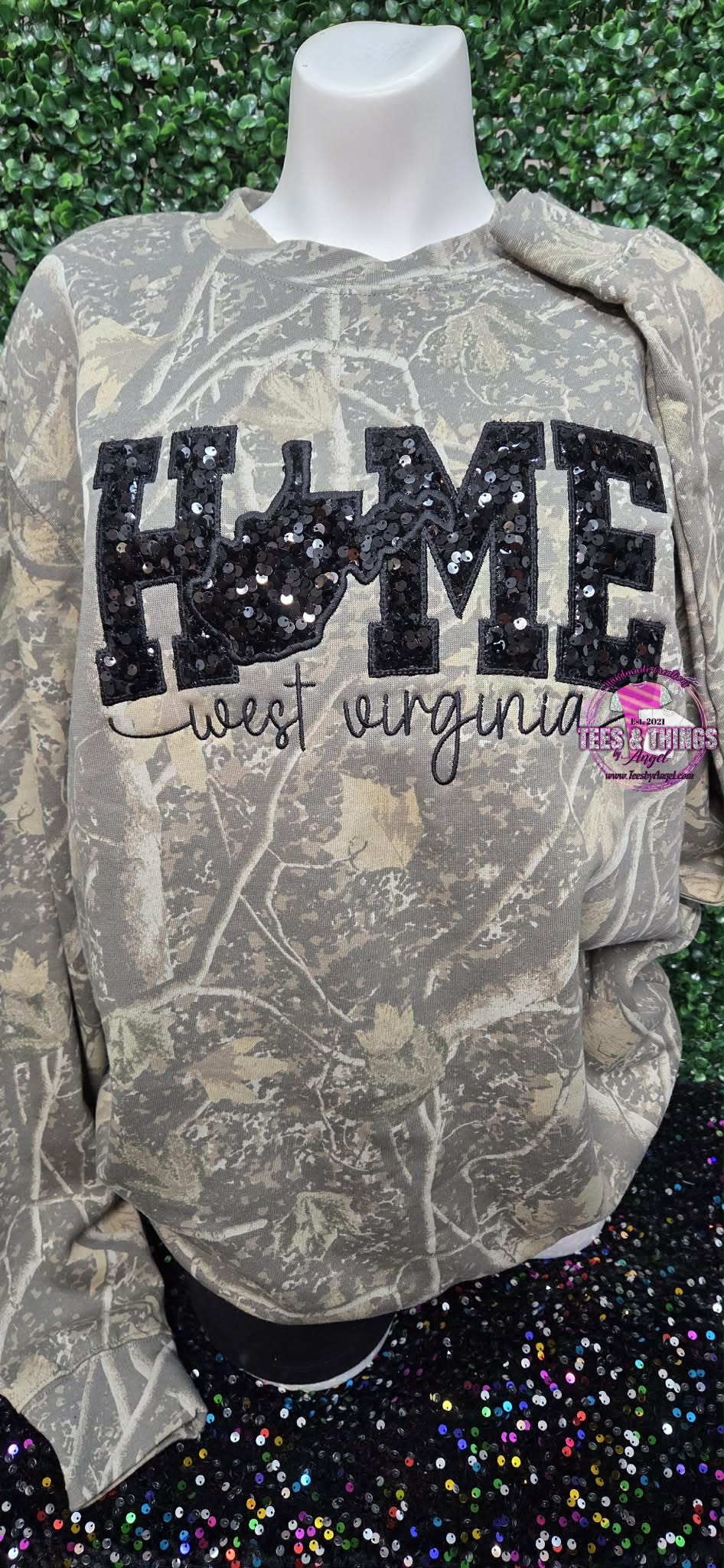 HOME WV Black Sequins Sweatshirt! 🖤