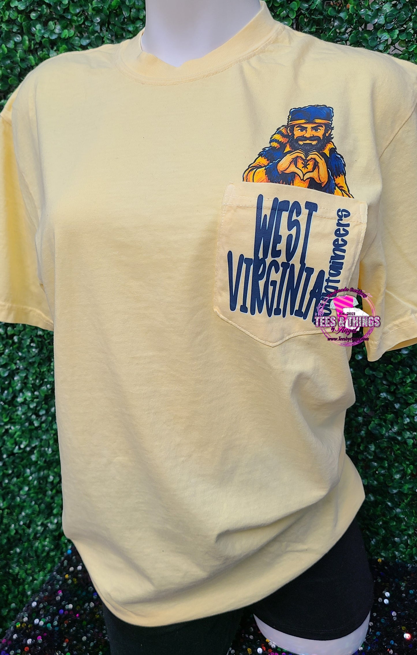 WVU Pocket Peeper 💙💛