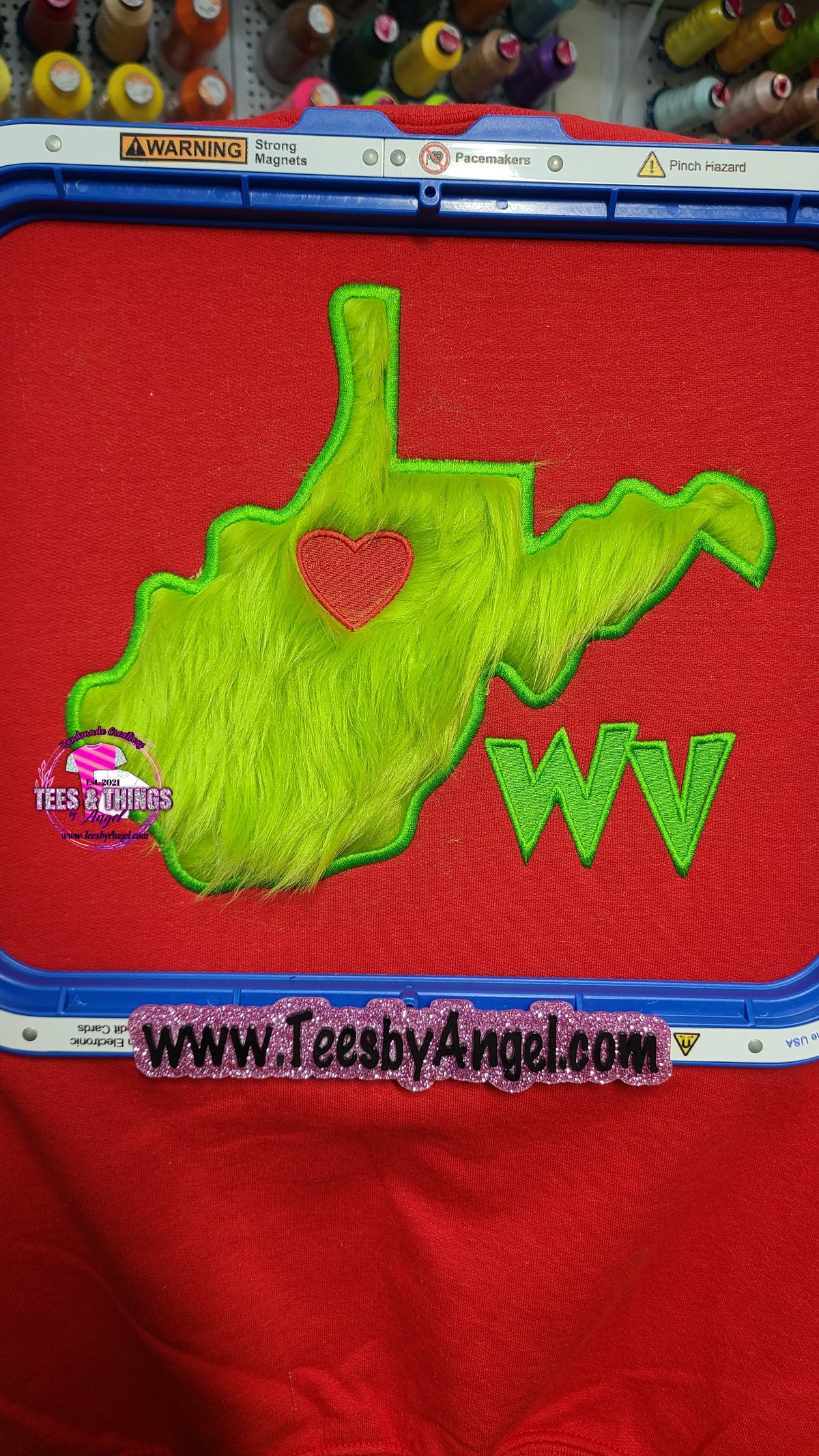 Green Fur WV Christmas sweatshirt! ❤️💚