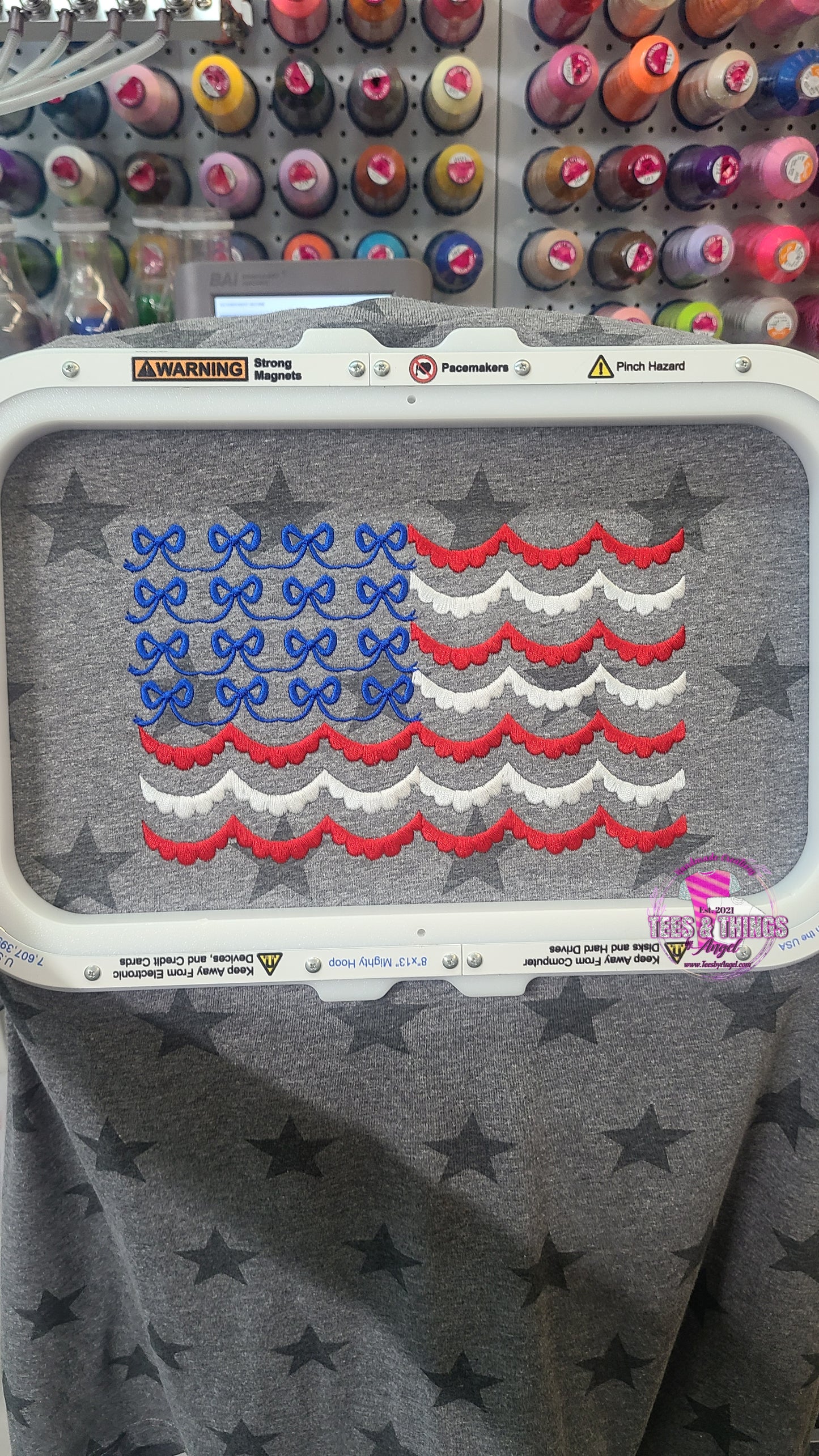 Flag with Bows & Scallops 🇺🇲