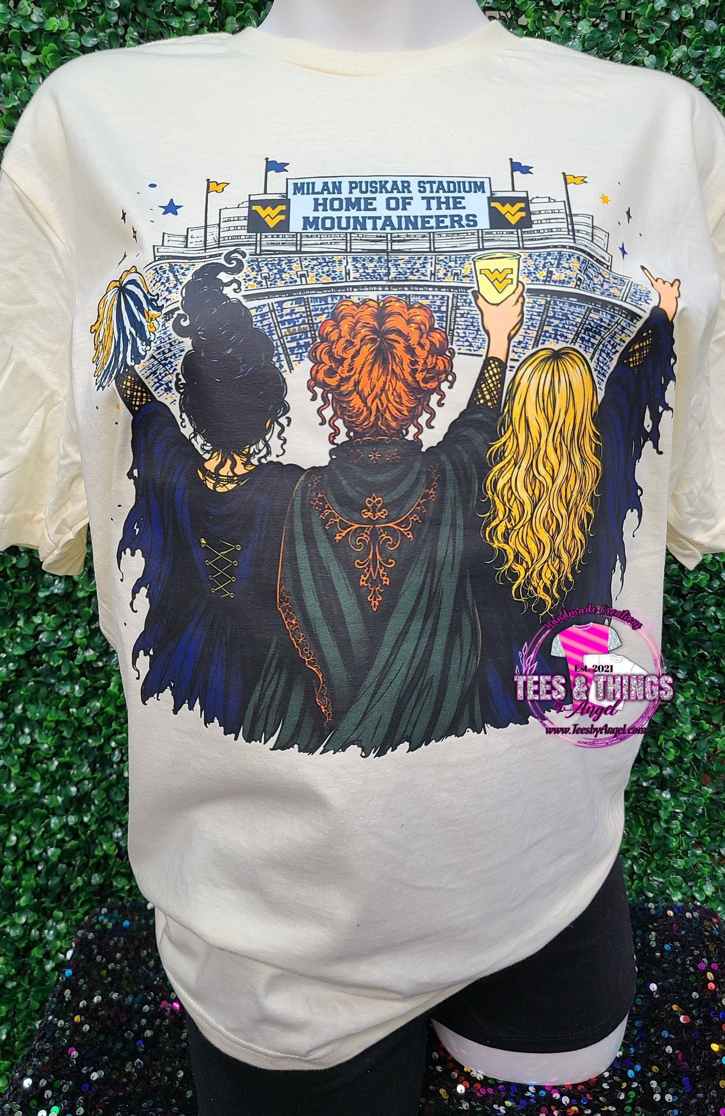 WV 💙💛 HP Sistas football game day shirt!