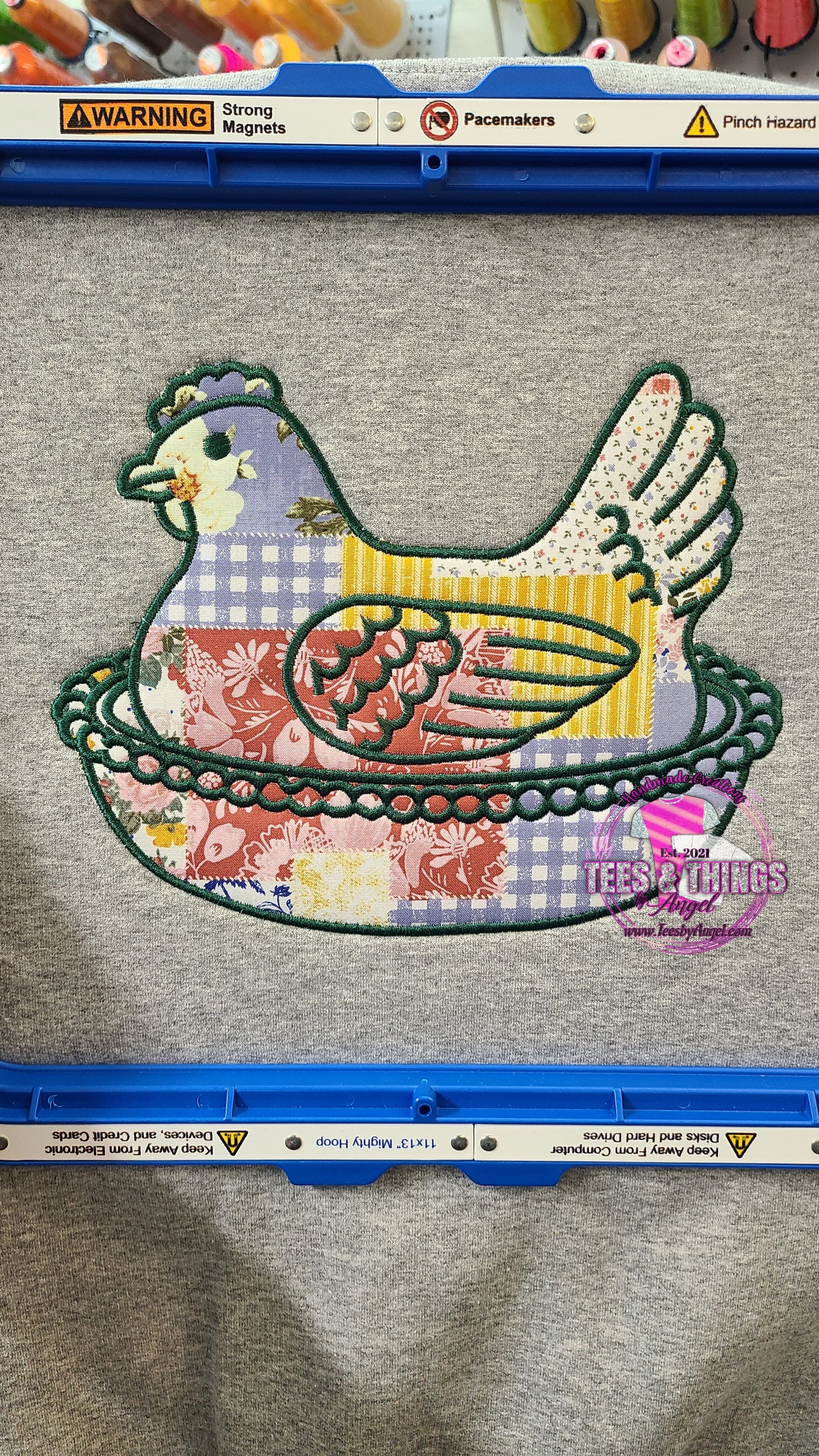 Hen on a Nest 🪹 Embroidered sweatshirt.