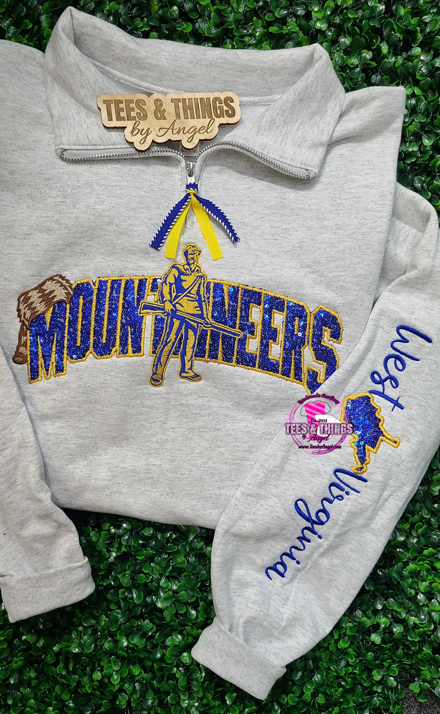 Mountaineers Bling 💙💛 1/4 zip!