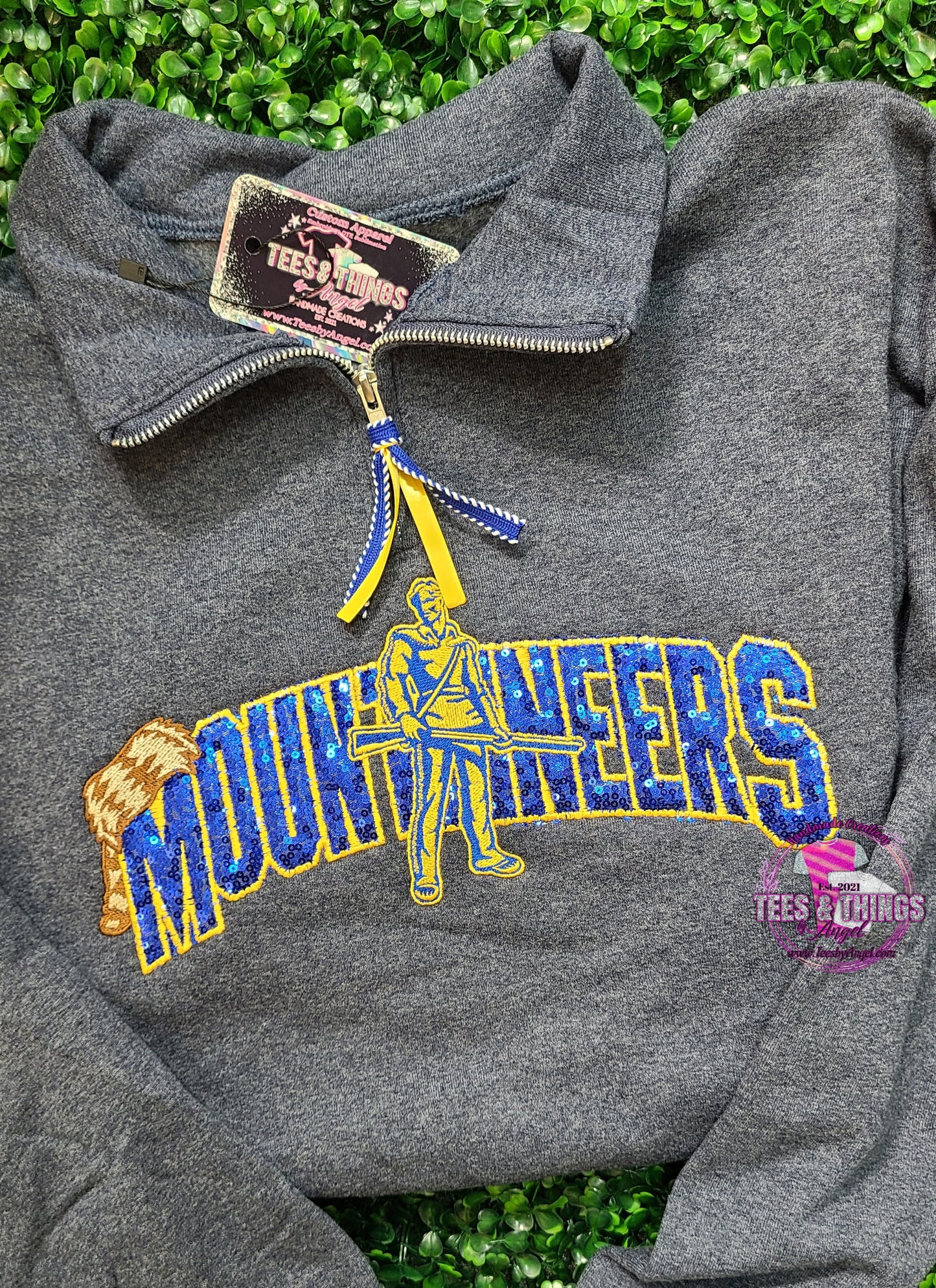 Mountaineers Bling 💙💛 1/4 zip!