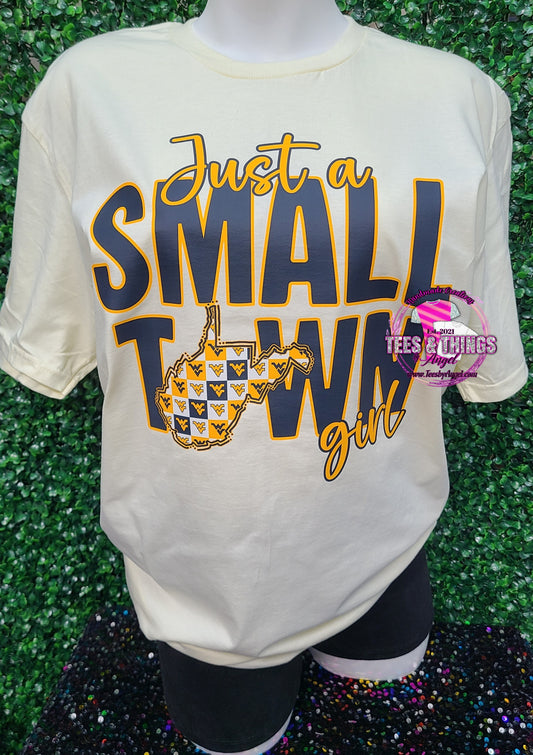 Small Town Girl 💙💛